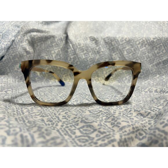 Diff eyewear blue light blocking tortoise shell Bella glasses display picture 3